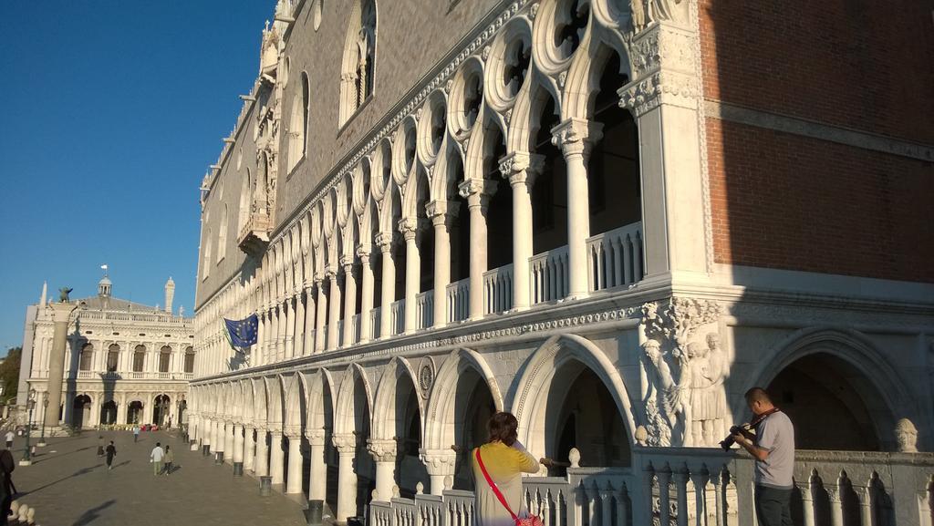 In Venice Back To San Marco tourist apartment Extérieur photo