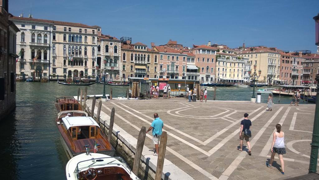 In Venice Back To San Marco tourist apartment Extérieur photo