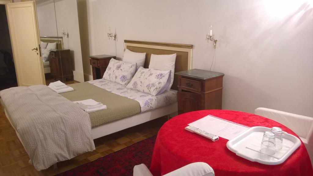 In Venice Back To San Marco tourist apartment Chambre photo